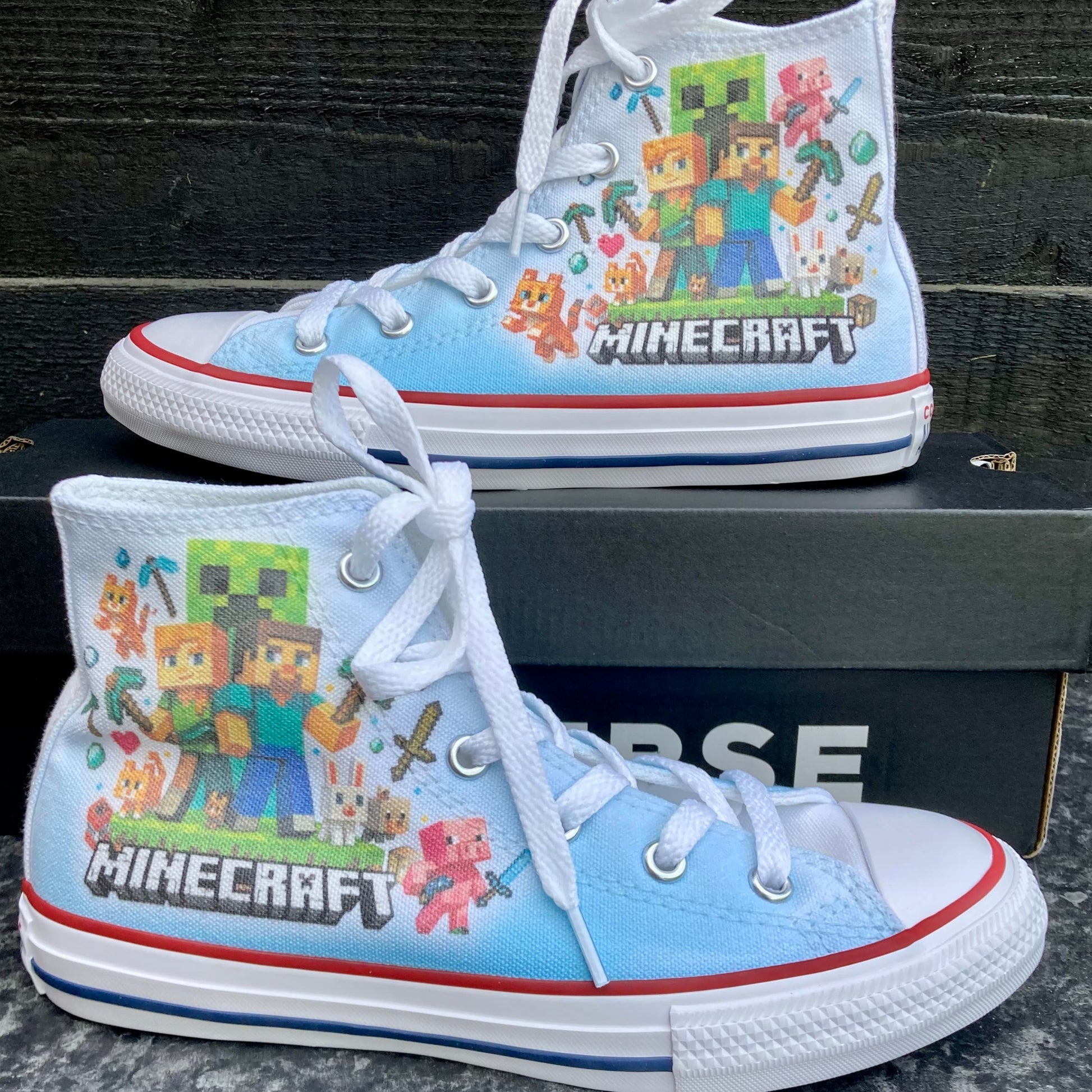 minecraft movie converse